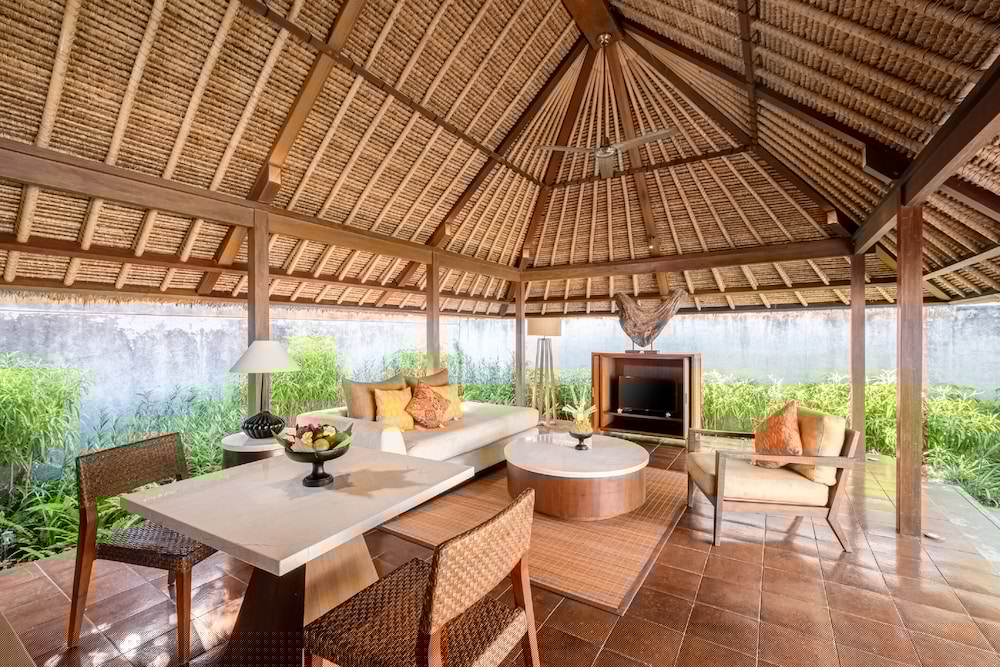 Mayaloka Villas Seminyak 62/76