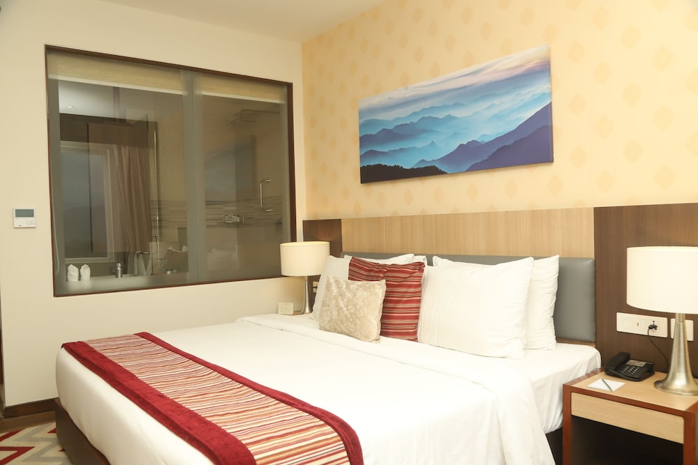 Vivanta Chitwan Bharatpur 18/41