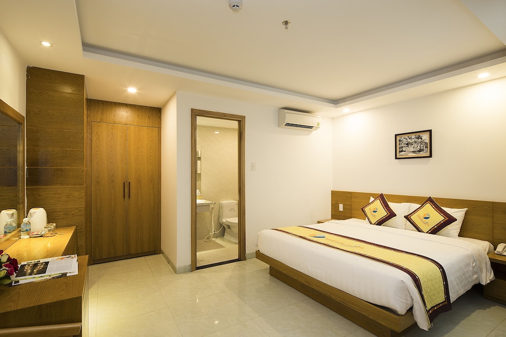Majestic Star Hotel 32/66
