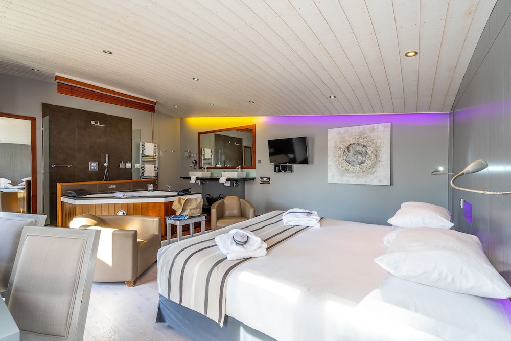 Elegance Suites Hotel - Ile De Re 9/50
