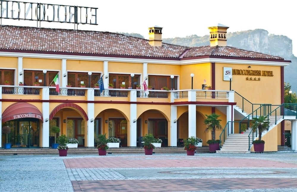 Eurocongressi Hotel in CAVAION VERONESE