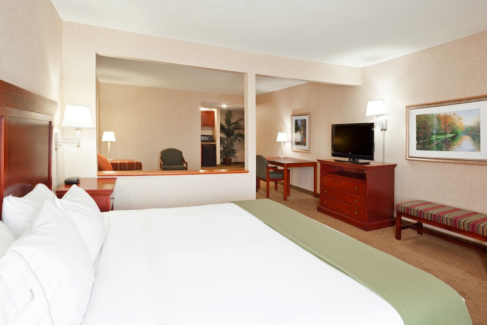 HOLIDAY INN EXPRESS WILMINGTON 20/48