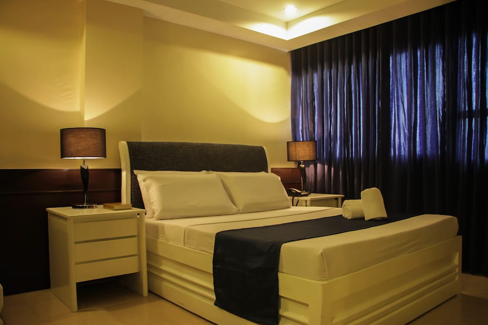 Anchor Hotel 13/42
