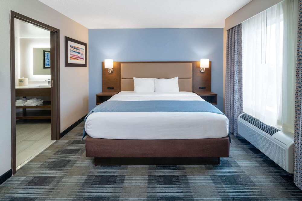 Holiday Inn Express Mobile I-65, an IHG Hotel 18/41
