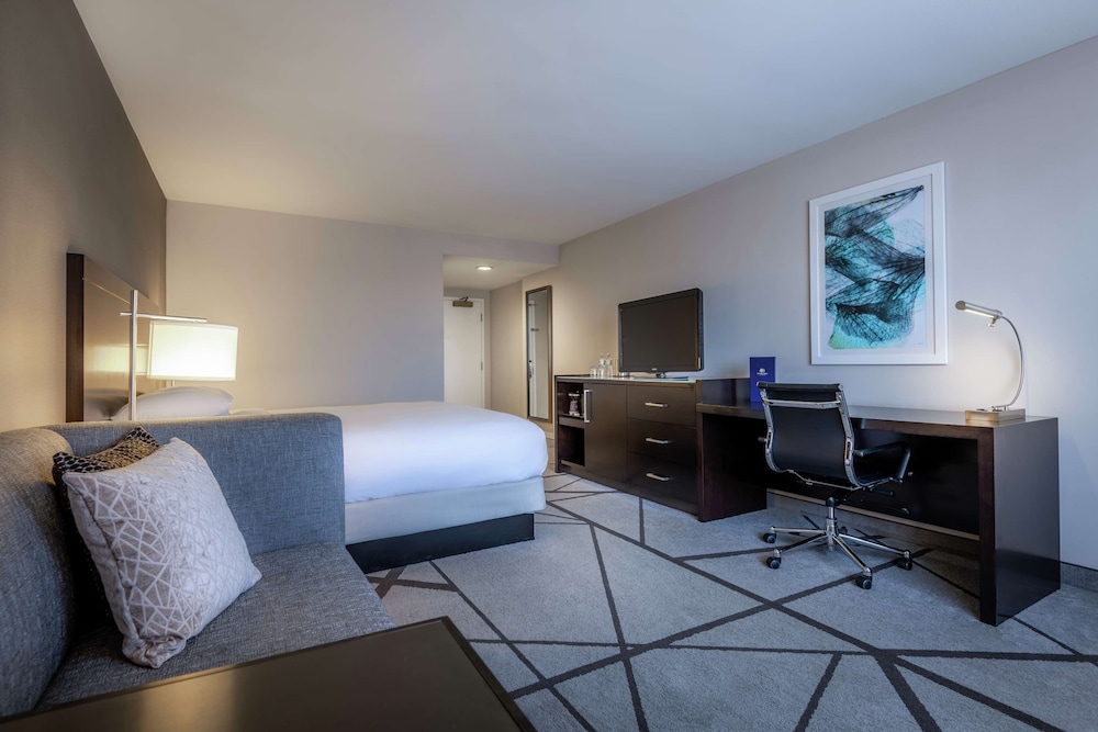 DoubleTree by Hilton Hotel Los Angeles Norwalk 25/59