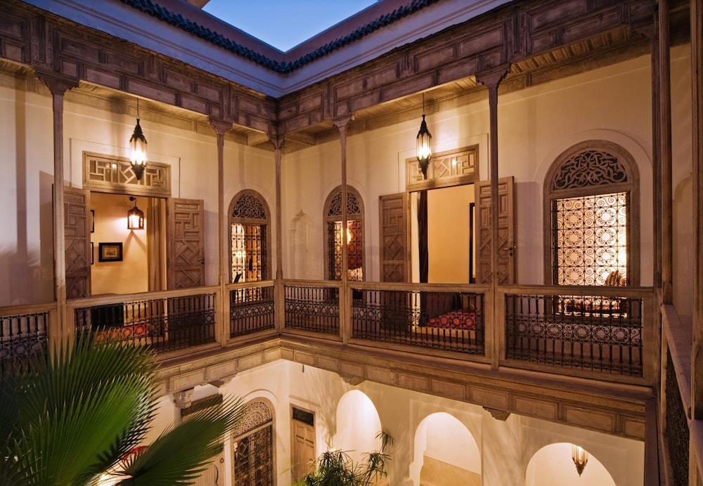 RIAD TZARRA 25/49