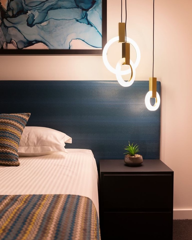 Mercure Canberra Belconnen 44/69