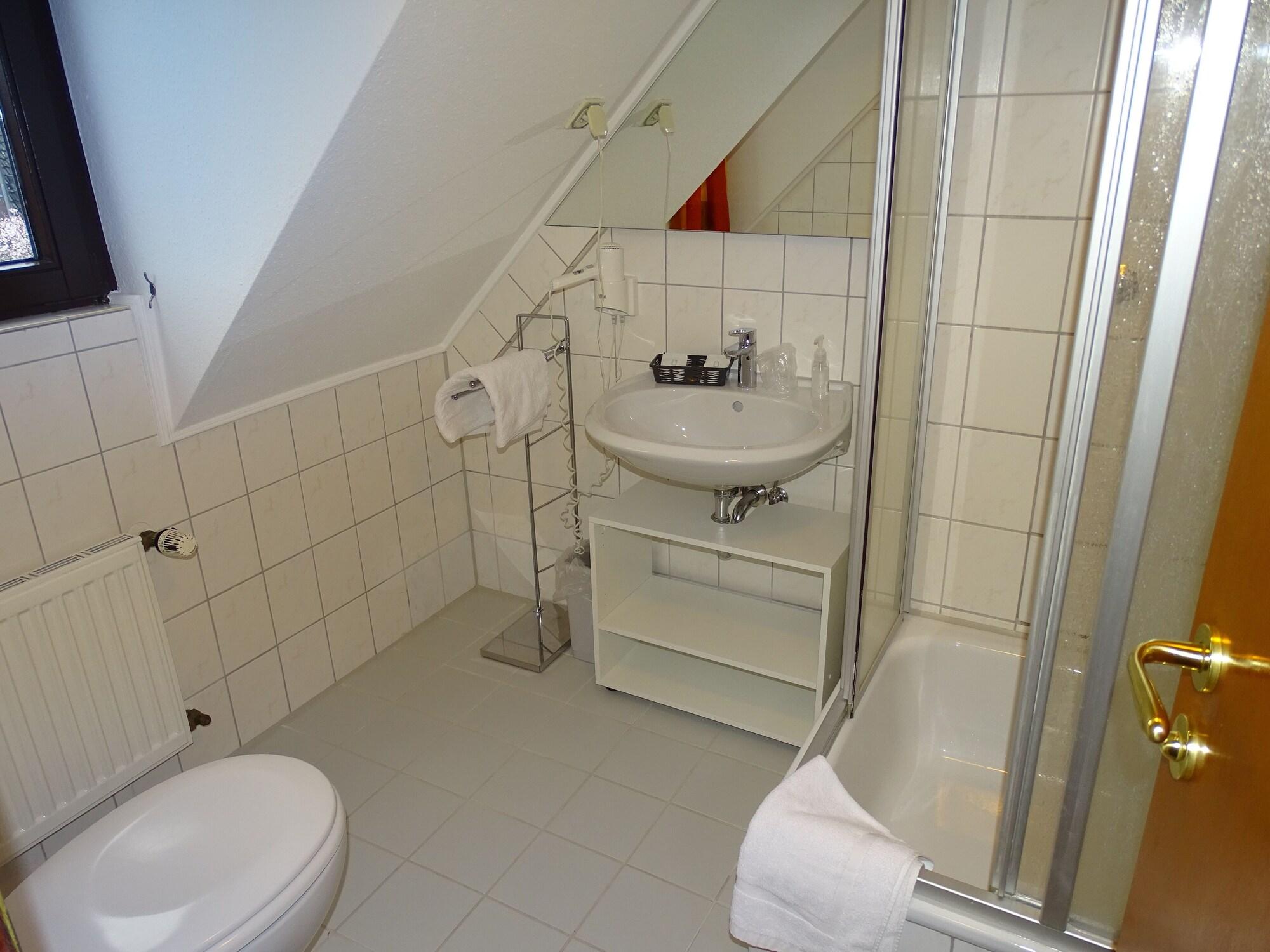 Hotel Kolossos Dusseldorf Neuss 40/41