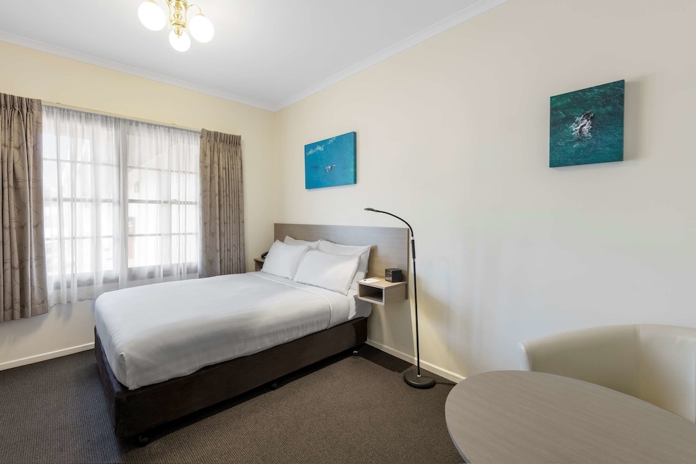 Best Western Olde Maritime Motor Inn 35/44
