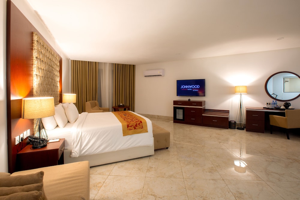 1 BEDROOM, PREMIUM, APARTMENT