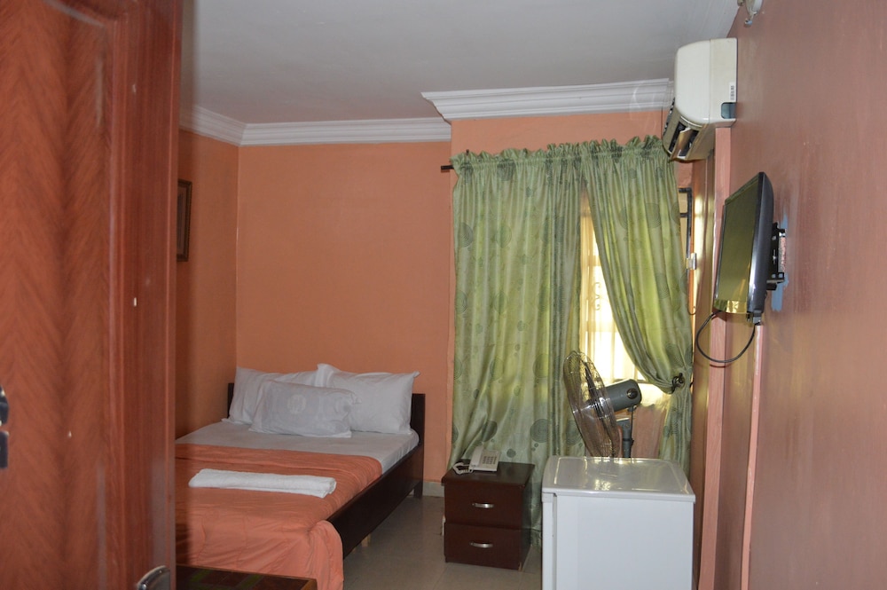 HardRock Hotel and Suites 27/48
