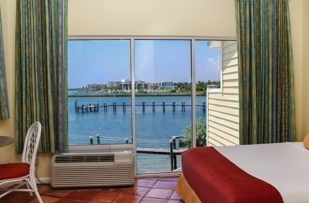 Jupiter Waterfront Inn 35/62