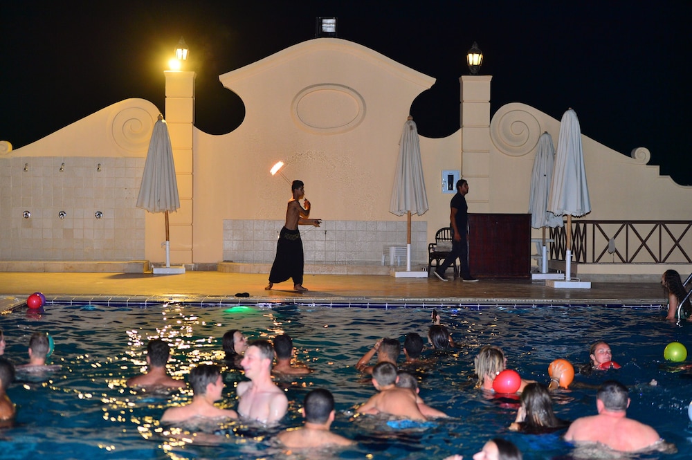 Il Mercato Hotel Sharm Spa 63/91