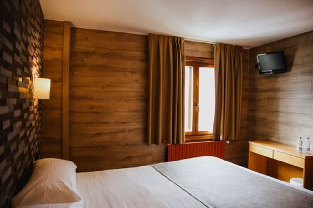 Cal Ruiz Hotel 22/72