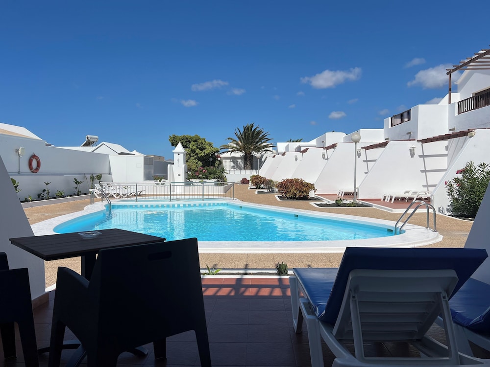Laguneta Apartamentos 23/35
