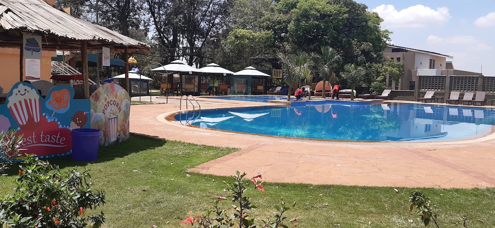 Elysian Resort 39/46