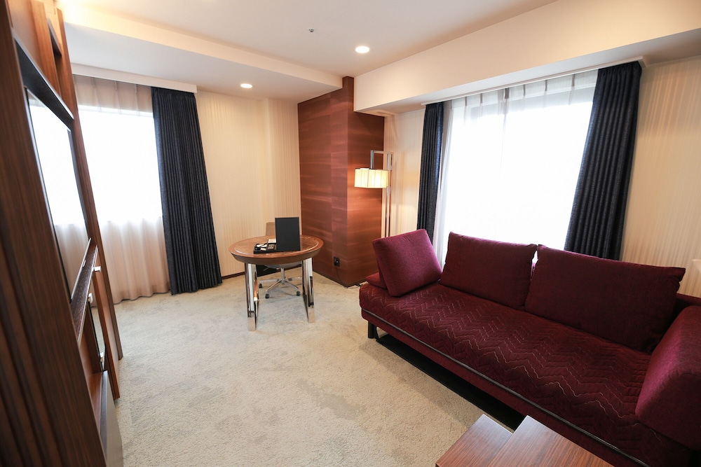 Richmond Hotel Premier Tokyo Schole 64/89