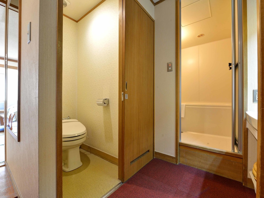 Oze Iwakura Resort Hotel 9/32