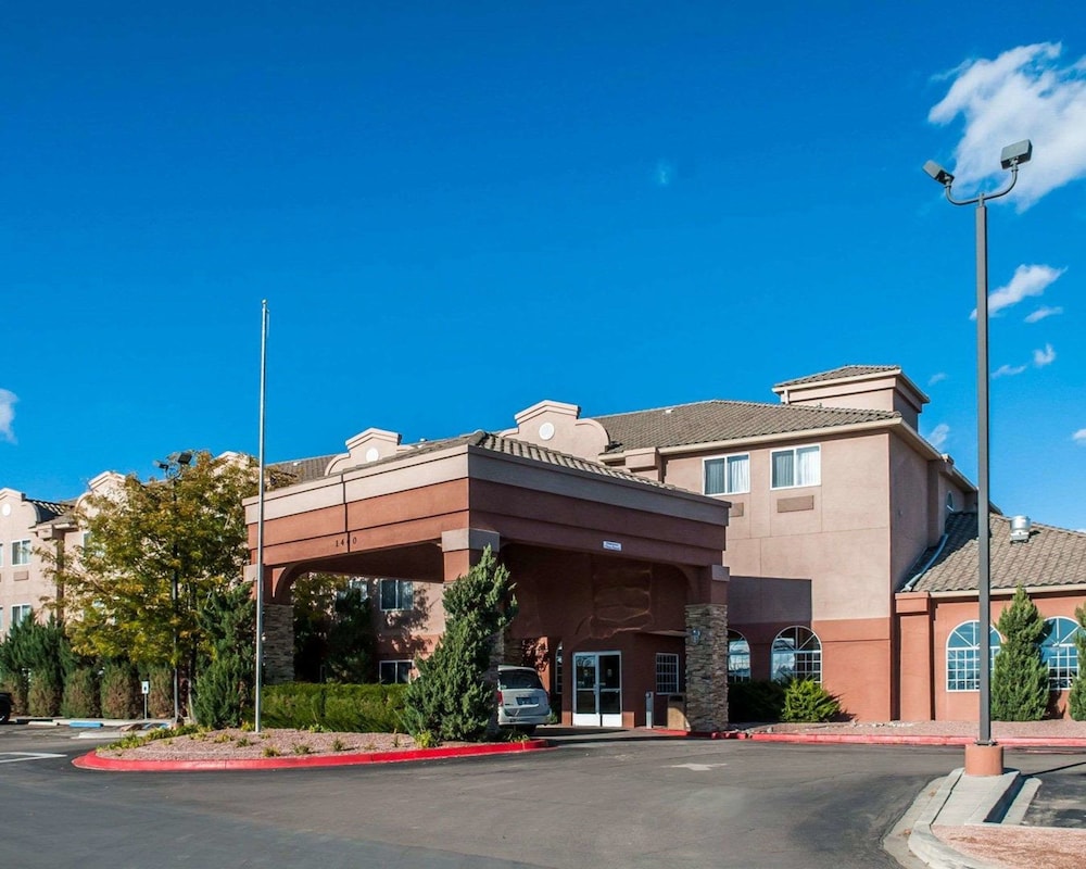Comfort Inn Gallup 2/43