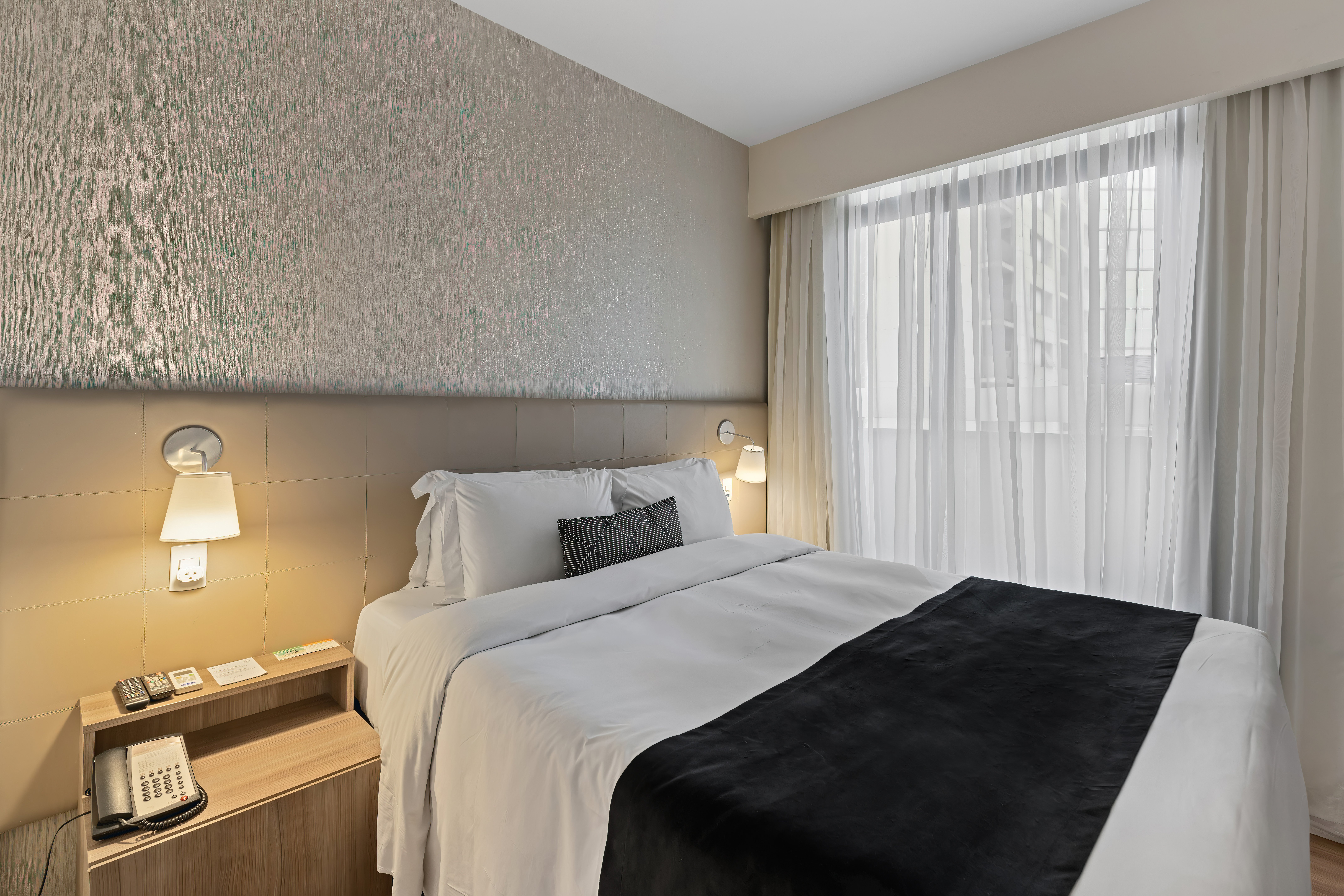 1 Bedroom, Suite, Queen Bed