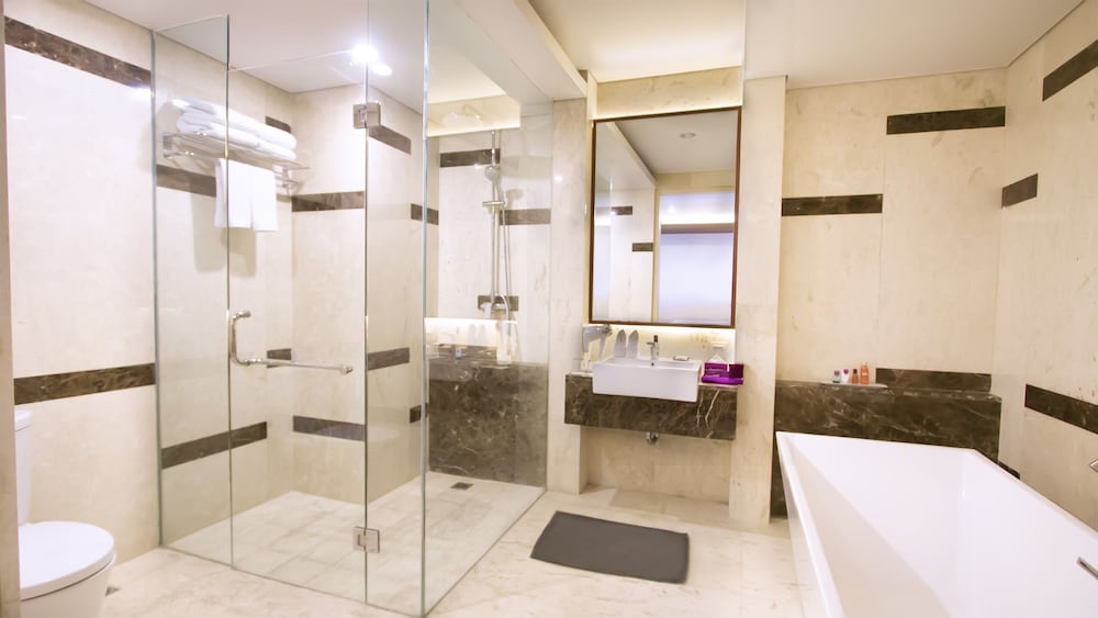 Quest San Hotel Denpasar 48/50