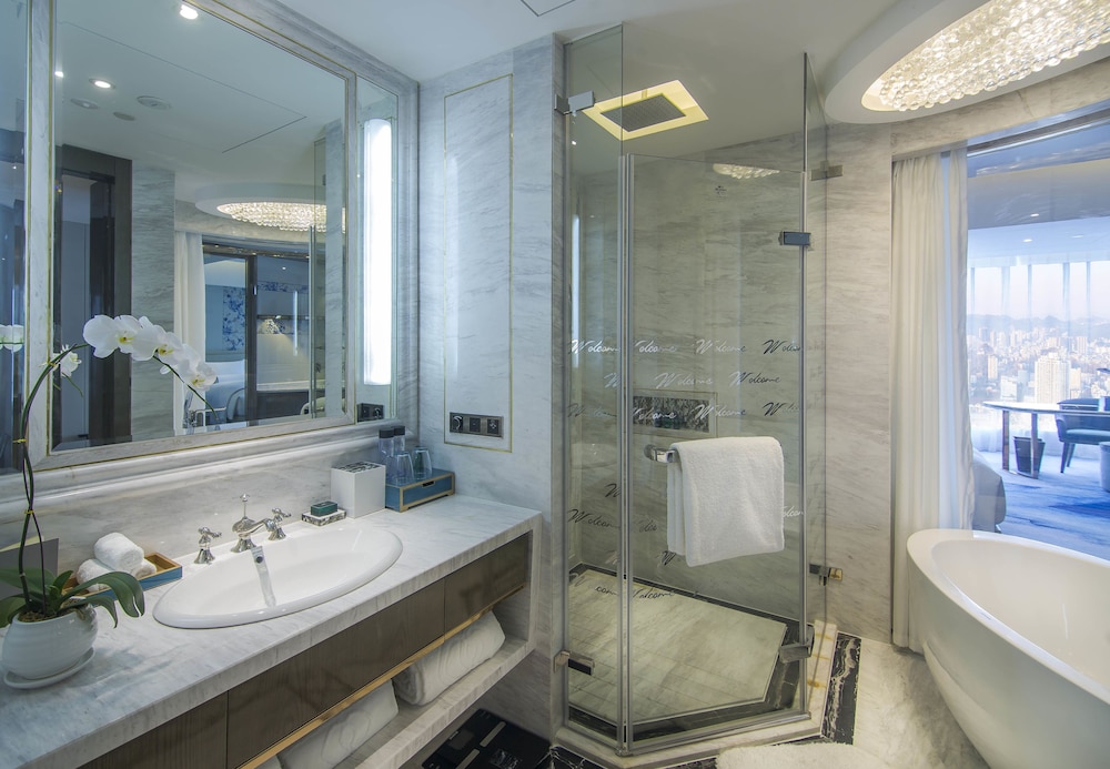 SOFITEL GUIYANG HUNTER 53/54