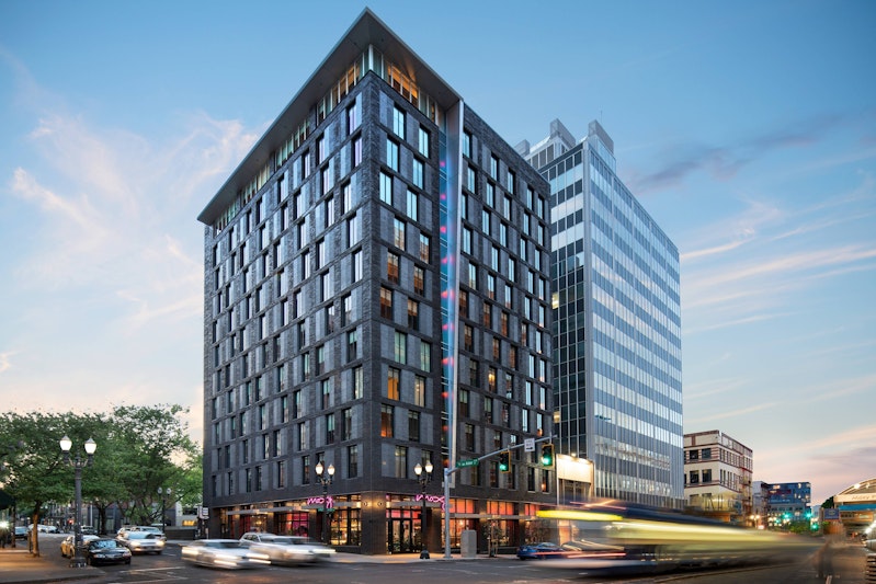 Moxy Portland Downtown 1/21