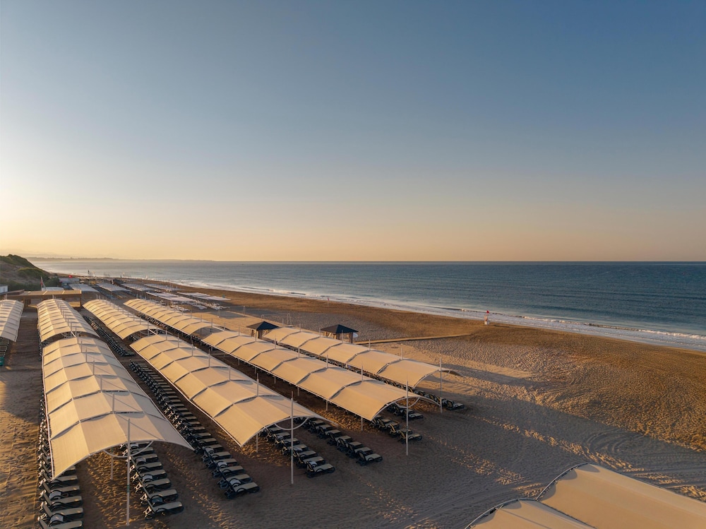 Side Star Resort 47/50