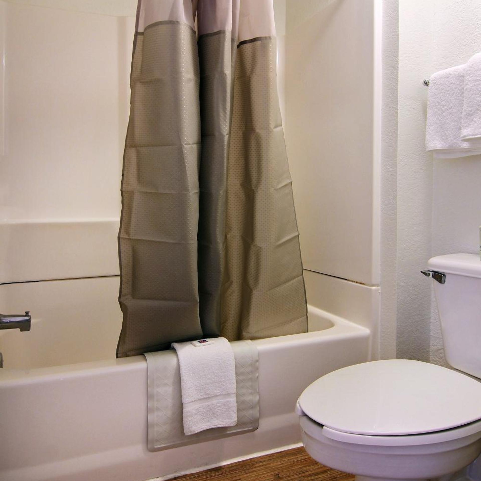 Room, Quadruple, Accessible, Motel6 Amarillo, TX - Airport 6/9