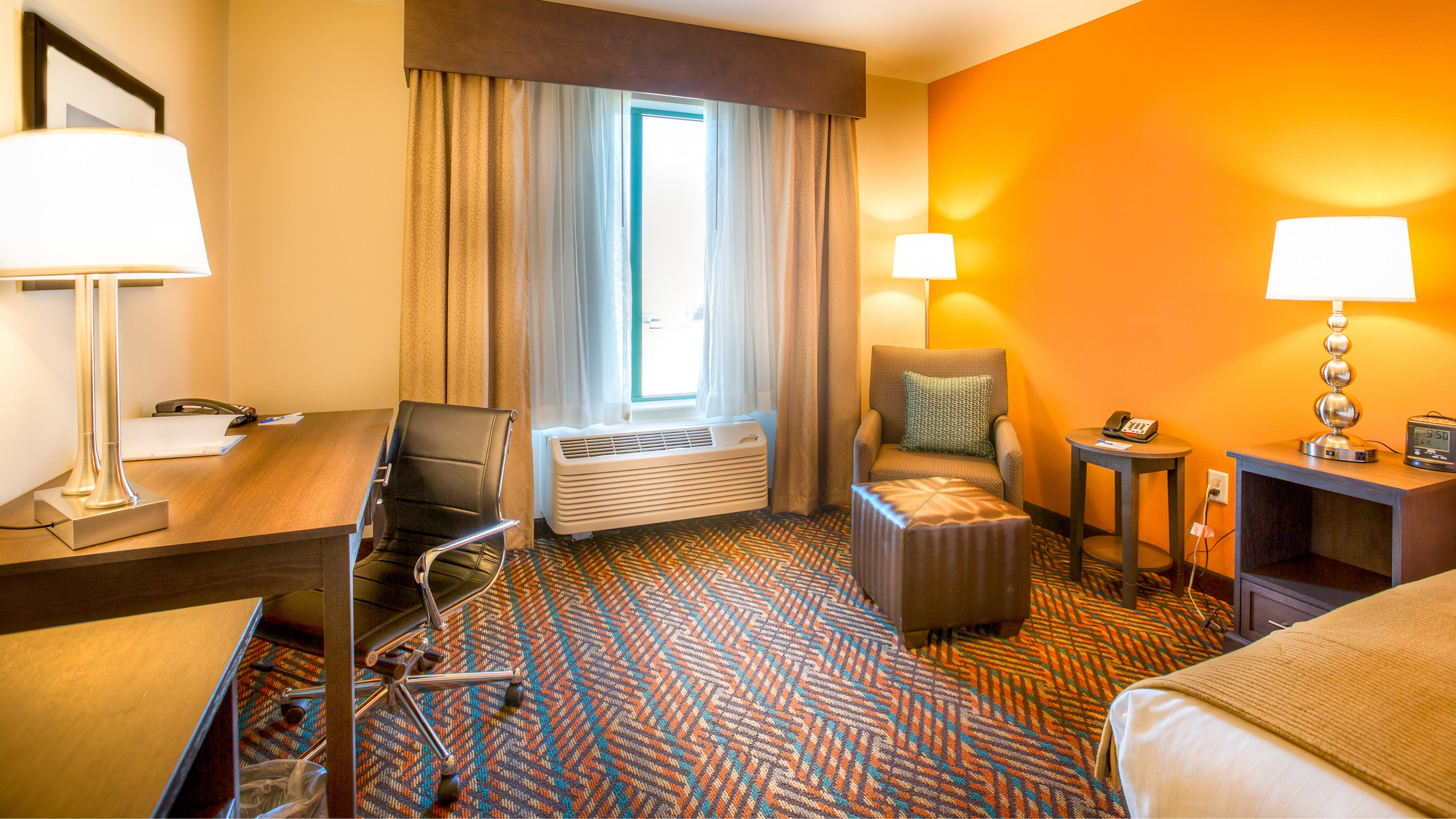 Holiday Inn Express Wichita South 30/59