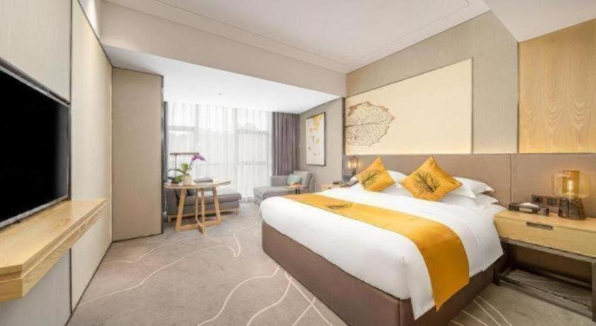 Zhong Ding Oriental Mandarin Hotel 18/50