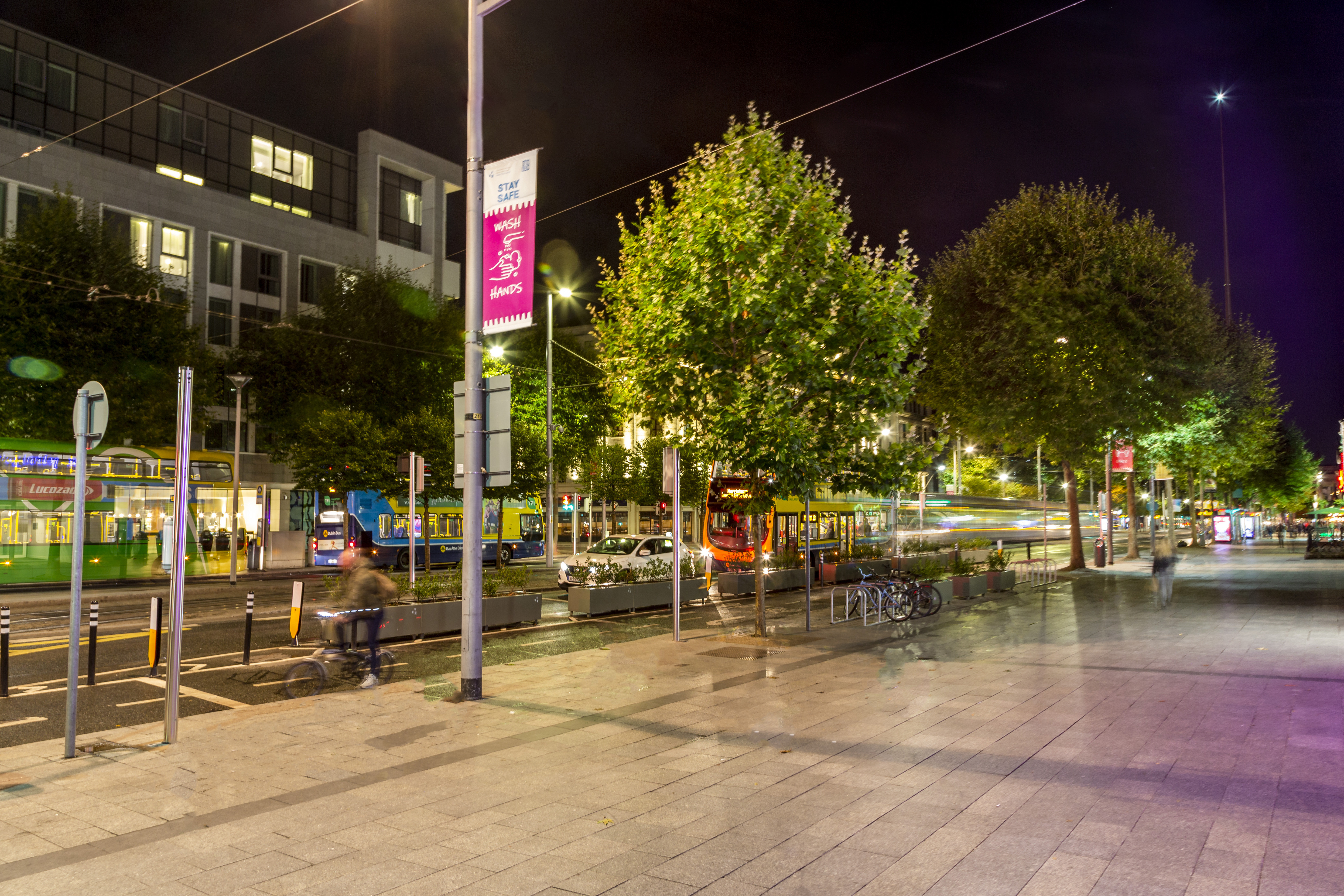 HOLIDAY INN EXPRESS DUBLIN CITY CENTRE 64/71