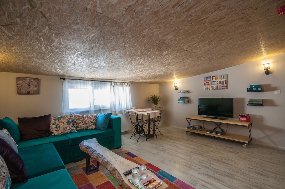Newway Apartments 26/47