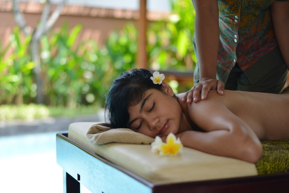 Lavender Villa And Spa 8/40