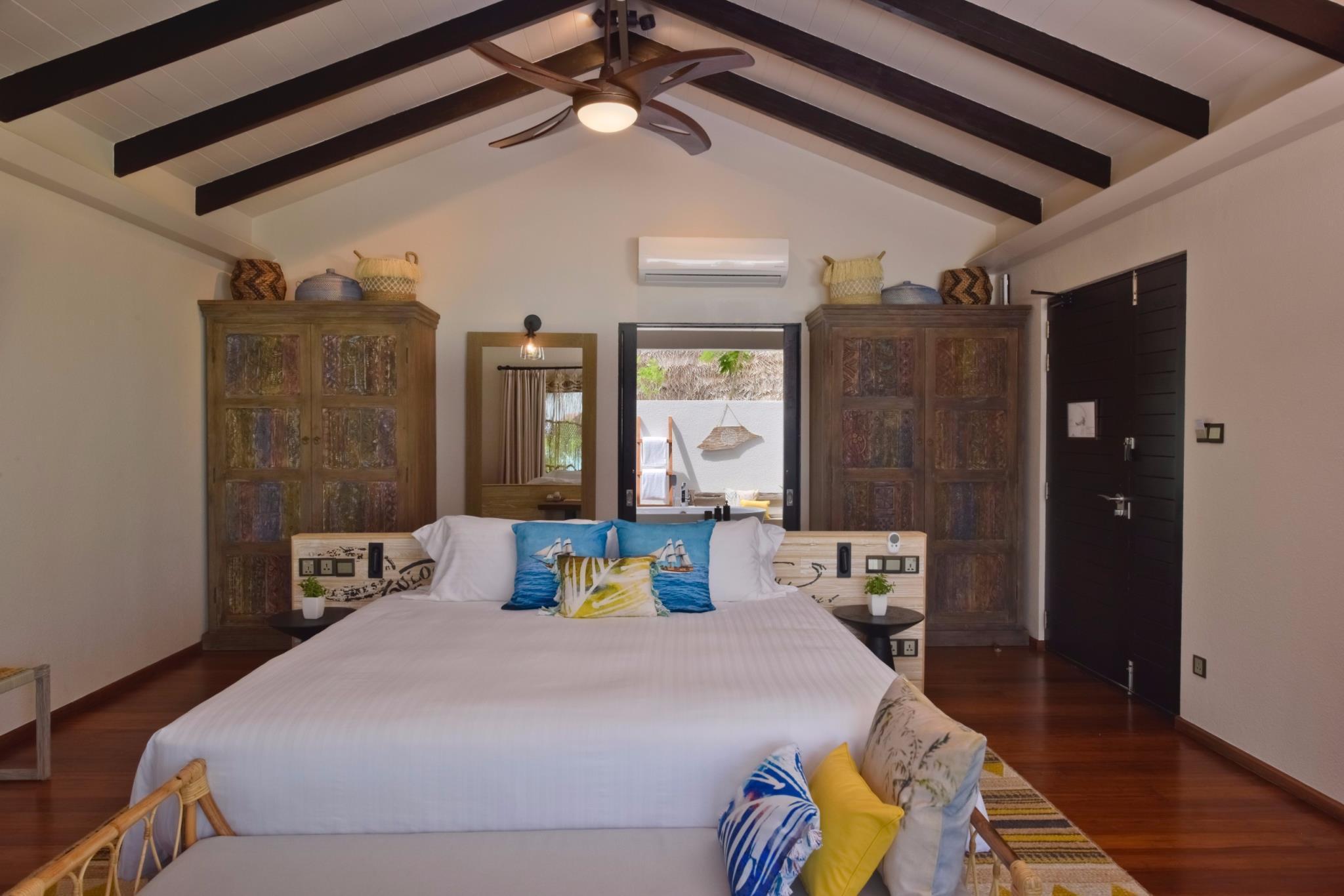Beach Pool, Villa, King Bed