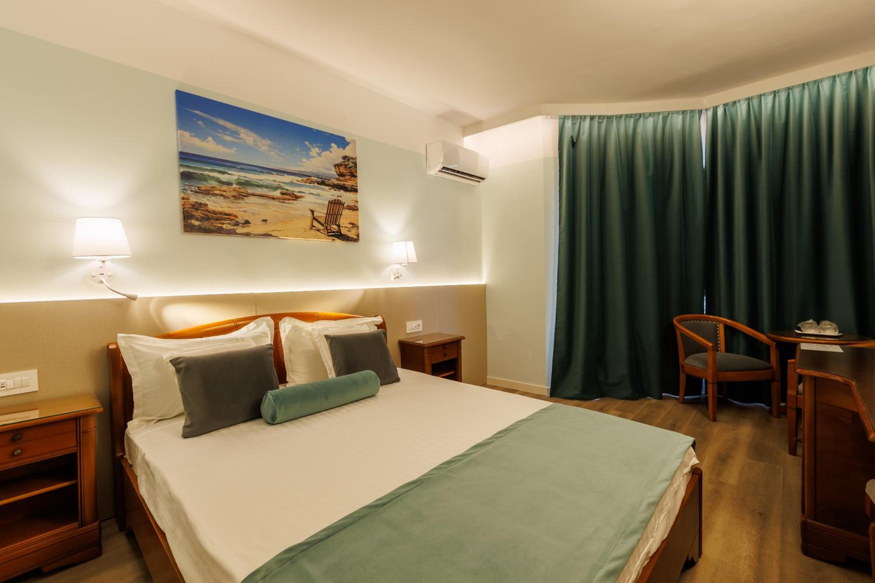 Amiral Hotel 22/55