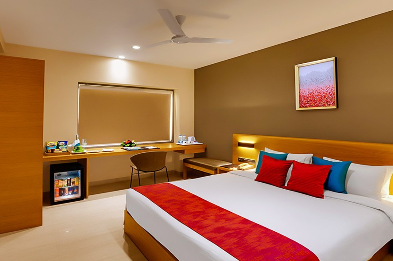 Hotel Suba Elite Vadodara 12/18