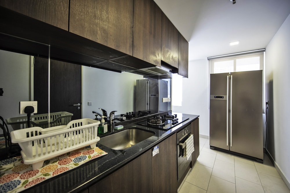 The Landmark Studio Suite 48/50