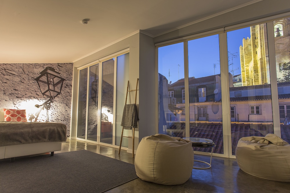 Emporium Lisbon Suites 28/50