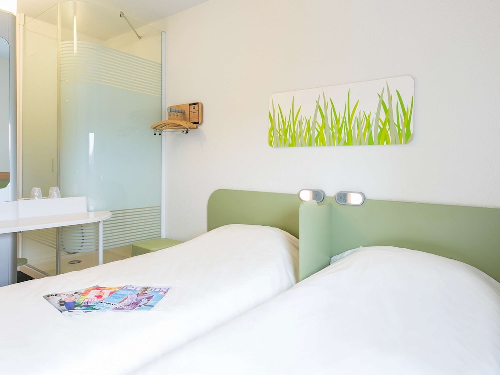 Ibis Budget Bordeaux Aeroport 24/47