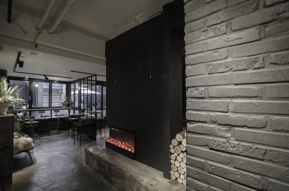 Mmmio Ii Design Residence 16/35