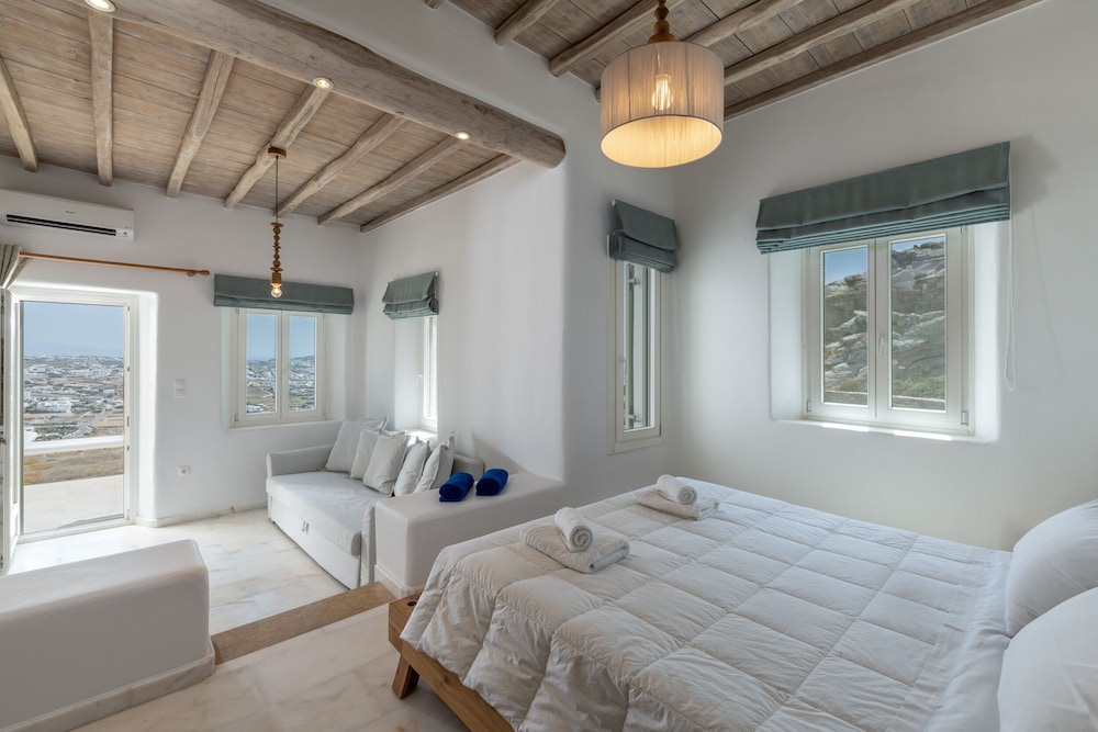 Mykonos Divino 12/50
