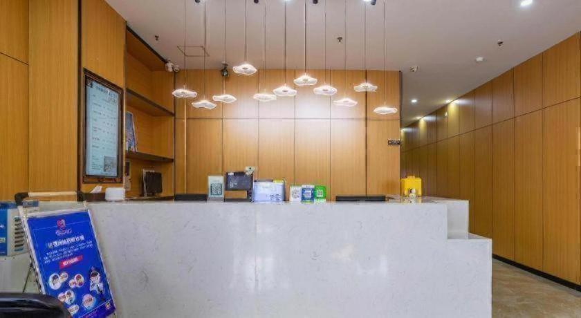 GreenTree Inn Jiangsu Suzhou Kunshan Beimen Road Express Hotel 9/50