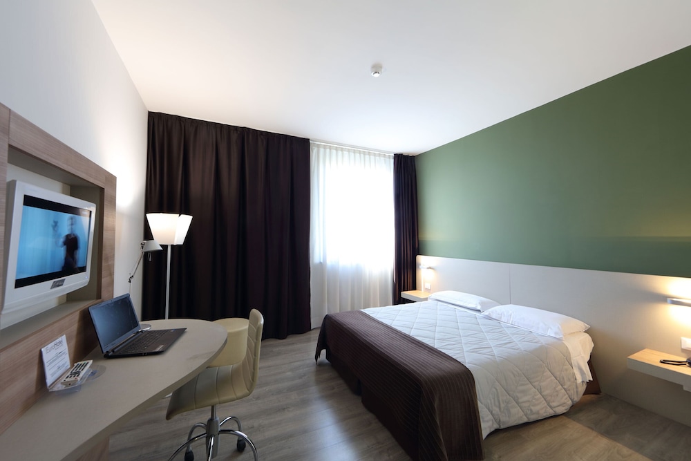 Hampton by Hilton Rome North Fiano Romano 26/79