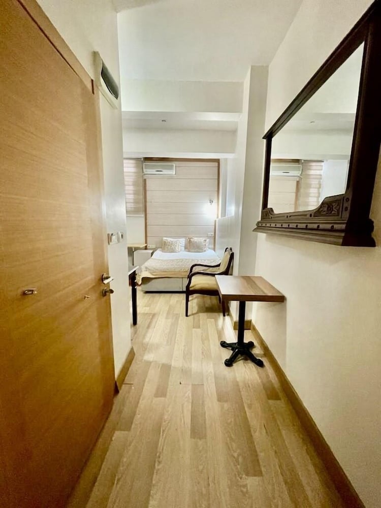 Timeks Hotel 23/33