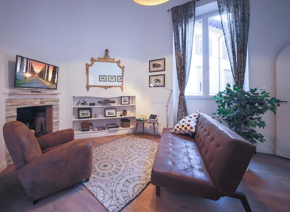 Pandolfini Suite 6/17