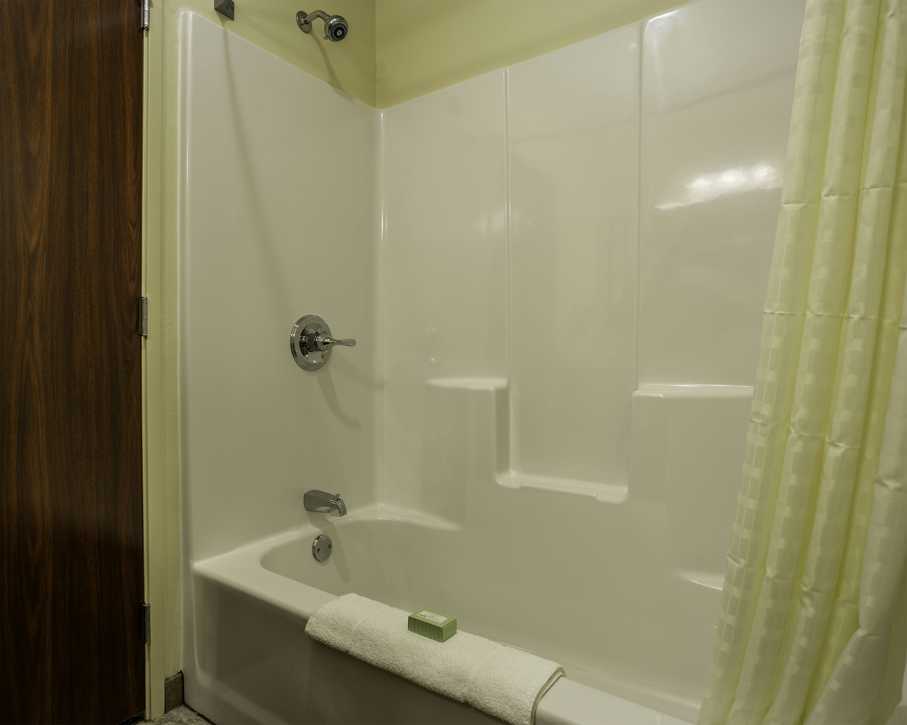 Cobblestone Inn & Suites - Brookville 44/48