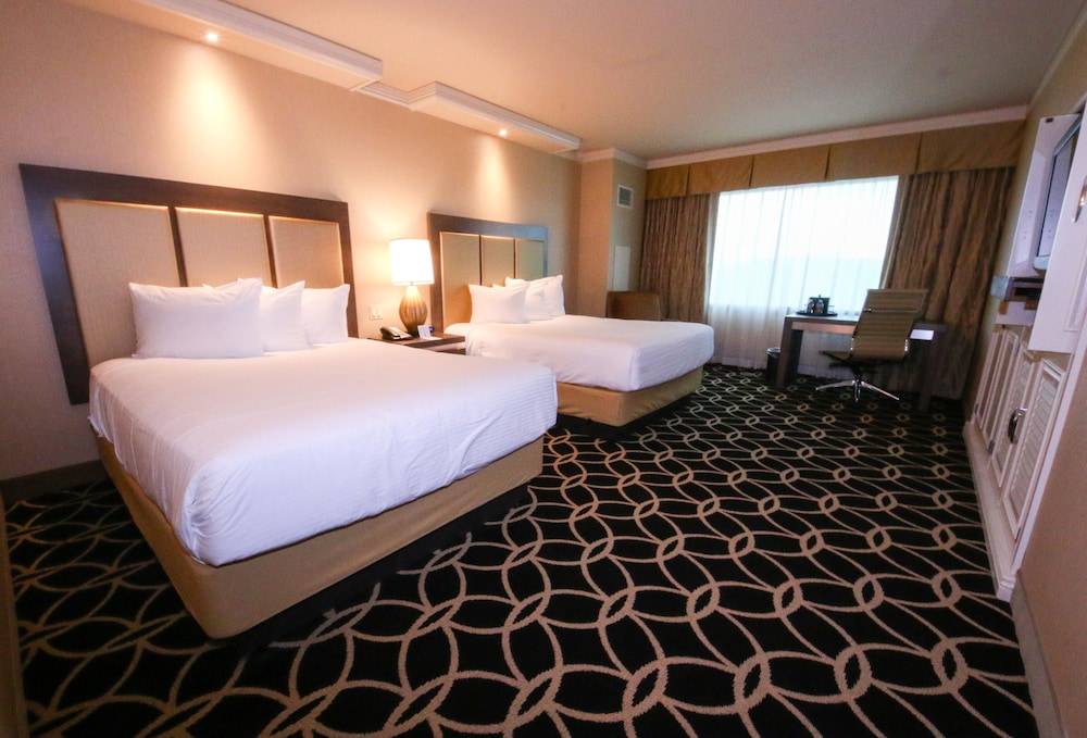 Hollywood Casino St Louis 18/50