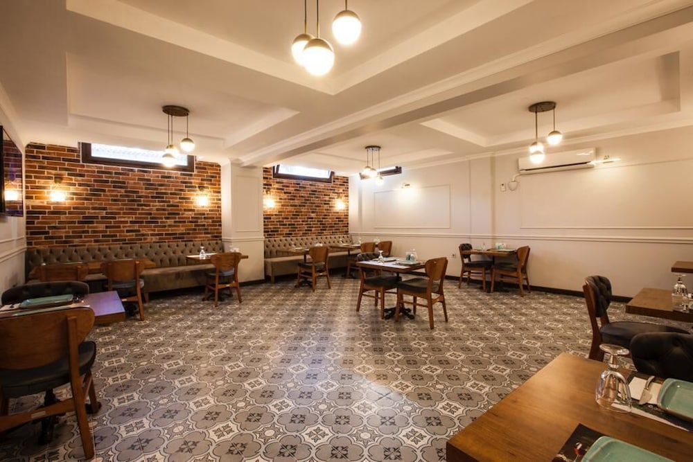 Livia Garden Hotel 24/43