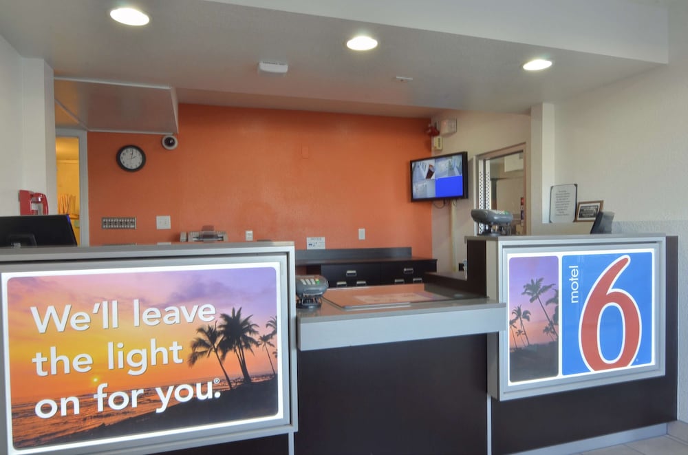 Motel6 Indio, CA - Palm Springs 10/39